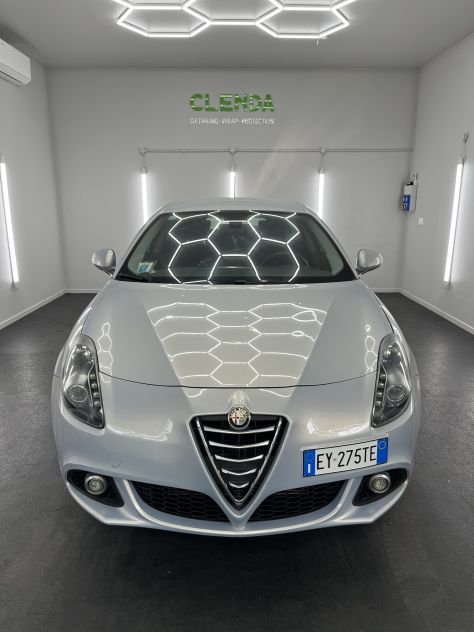 Alfa Romeo Giulietta JTDM 1.6 Distinctive 2015 - Foto 2