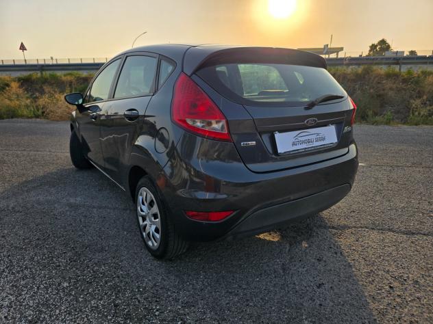 Ford Fiesta 1.4 TDCi 5p. Ghia - Foto 7