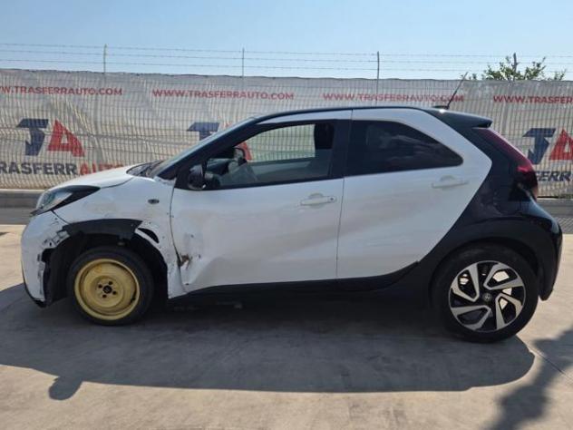 TOYOTA Aygo X 1.0 VVT-i 72 CV 5 porte Trend S-CVT rif. 23471553 - Foto 2