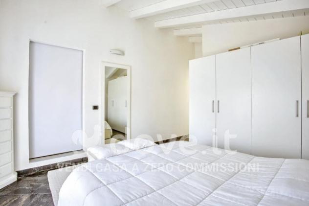 Attico / Mansarda di 77 m² con 3 locali in vendita a Comerio - Foto 18