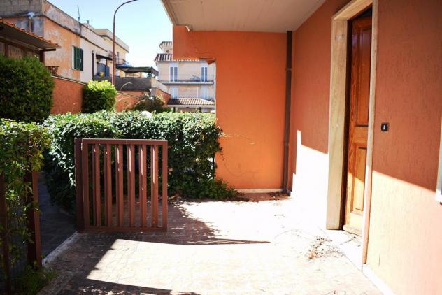ROMA. Torre Angela, Bellissimo appartamento su tre livelli - Foto 9