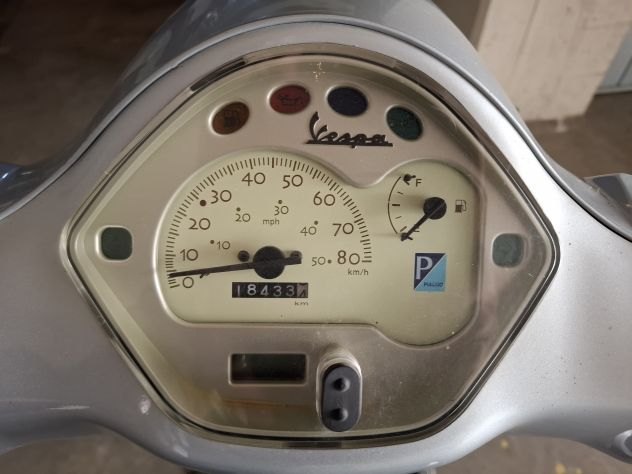 VESPA PIAGGIO 50 Lx 4T - Foto 4