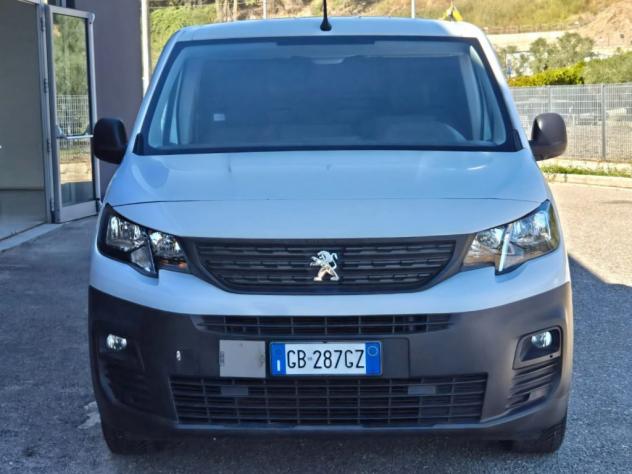 Peugeot Partner BHDi 130 PC Premium Riv. Inox - Foto 10