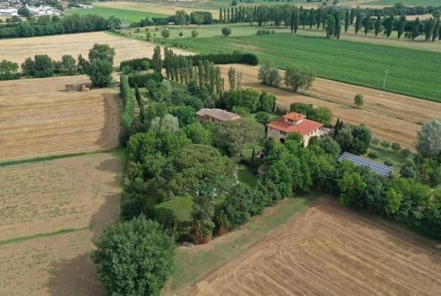 Struttura ricettiva/Albergo in vendita a Sinalunga 550 mq Rif: 1309247
