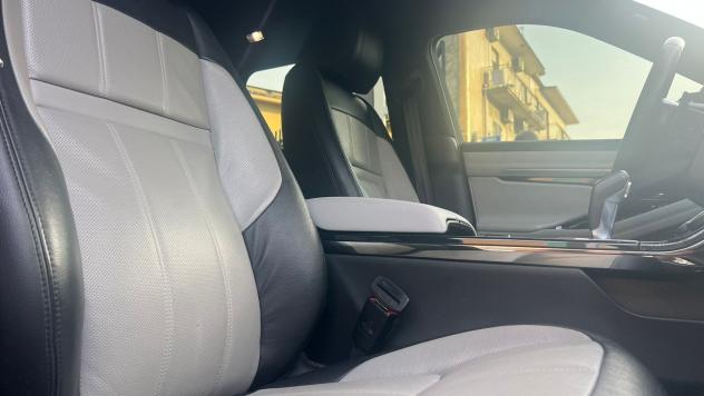 Land Rover Range Evoque 2.0D I4 180 CV AWD Auto R-Dynamic SE - Foto 9