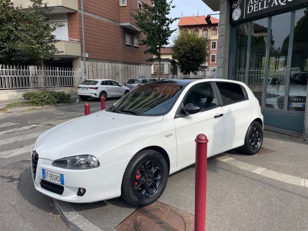 Alfa Romeo 147 1.9 JTD/TAGLIANDI/GARANZIA - Foto 2
