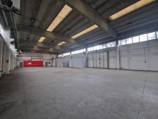 Immobile di 1920 m² con più di 5 locali in affitto a Rho - Foto 19
