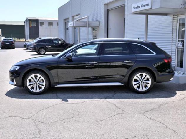 AUDI A4 allroad 2.0 (40) Tdi Quattro 204cv S-tr. Identity Contrast rif. 23910414 - Foto 2