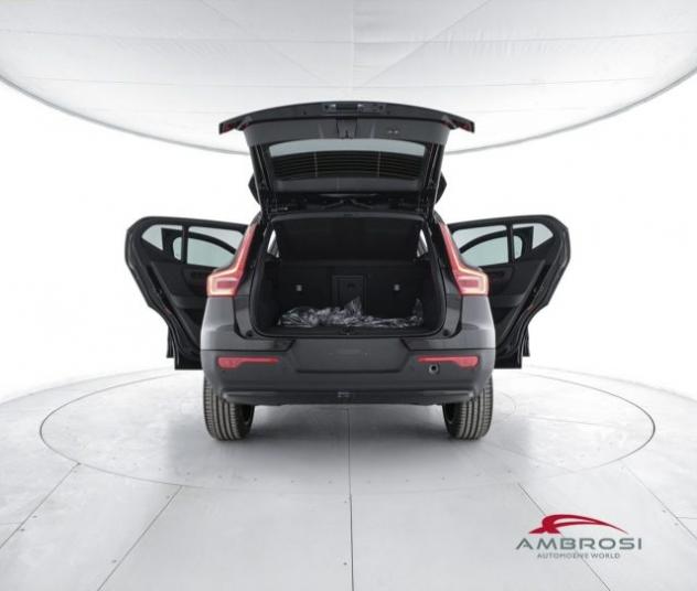 VOLVO XC40 Black Edition B3 Mild hybrid Benzina Plus rif. 23867699 - Foto 7