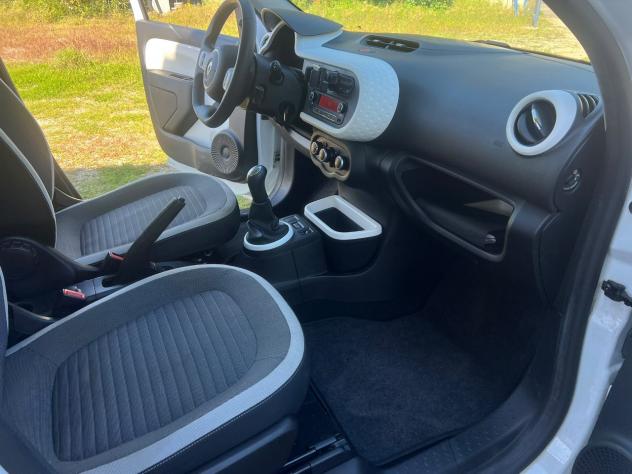 Renault Twingo 1.0 SCe Experience - Foto 8