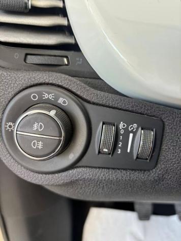 Fiat 500X 1.6 MultiJet 120 CV Lounge - Foto 10