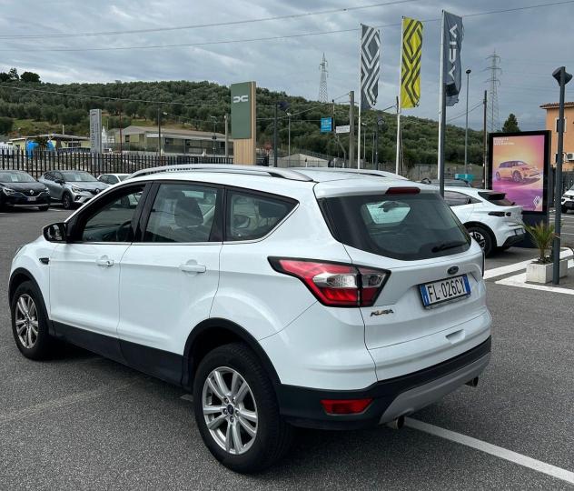 Ford Kuga 1.5 TDCi 120CV S&S 2WD Titanium - Foto 3