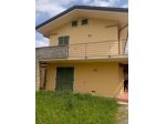 Villetta a schiera angolare in vendita a Avenza - Carrara 150 mq  Rif: 1410932
