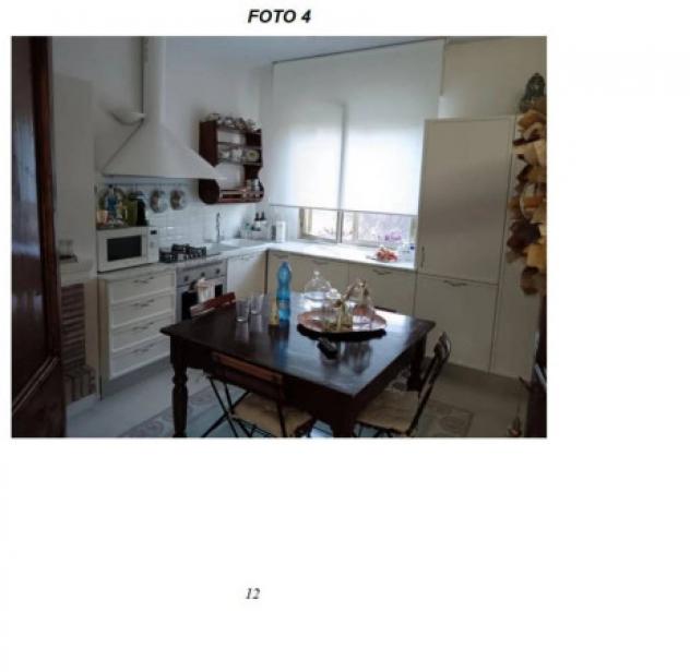 Immobile in asta di 188 m² con più di 5 locali e box auto in vendita a Colli al Metauro - Foto 5