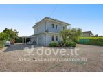 Casa indipendente di 175 m² con 4 locali e box auto in vendita a Piove di S &hellip;