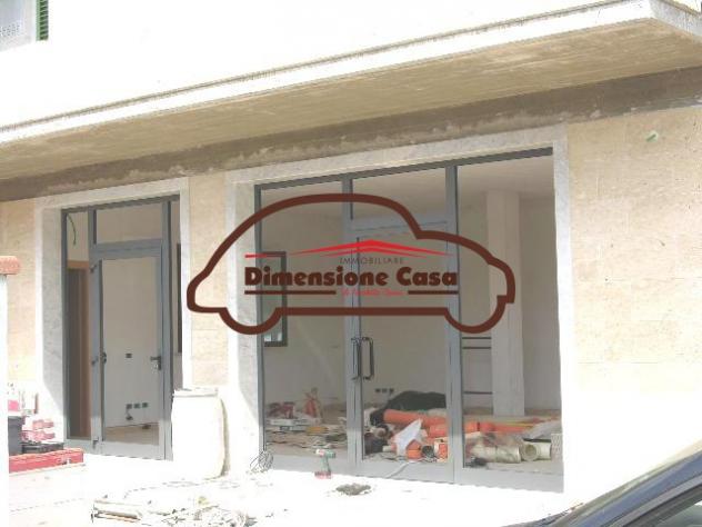 Locale comm.le/Fondo in vendita a Chimenti - Altopascio 70 mq Rif: 1071298