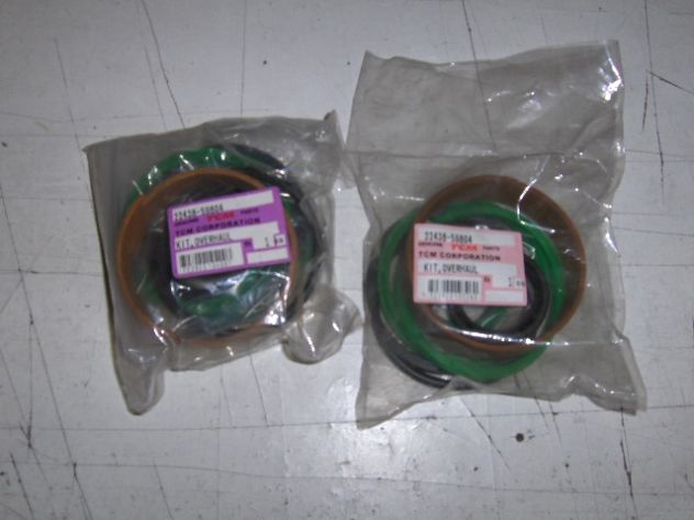 TCM FD30Z5 old series - Kit Guarnizioni Brandeggio code 22438-59801