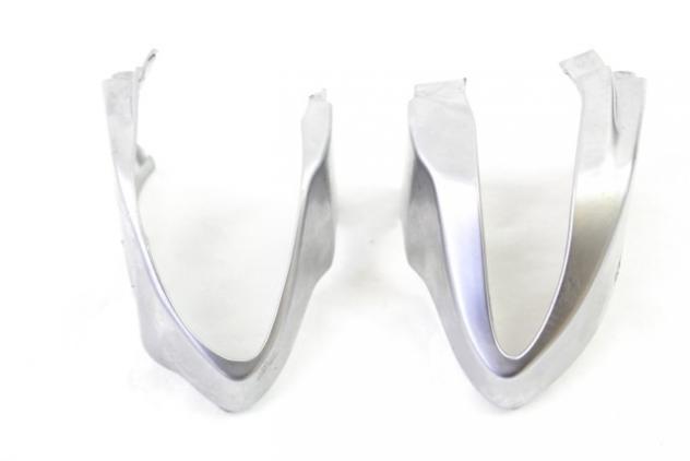 VESPA SPRINT 50 2T 673627 1B001011 MODANATURE SPOILER LATERALI 14 - 17 SIDE SPOILER TERMINALS 673628 CON GRAFFIO - Foto 4