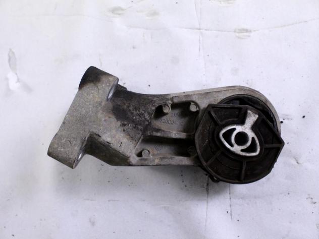 113757025R SUPPORTO MOTORE NISSAN NV400 X62 2.3 D 120KW 6M 2P (2018) RICAMBIO USATO - Foto 5