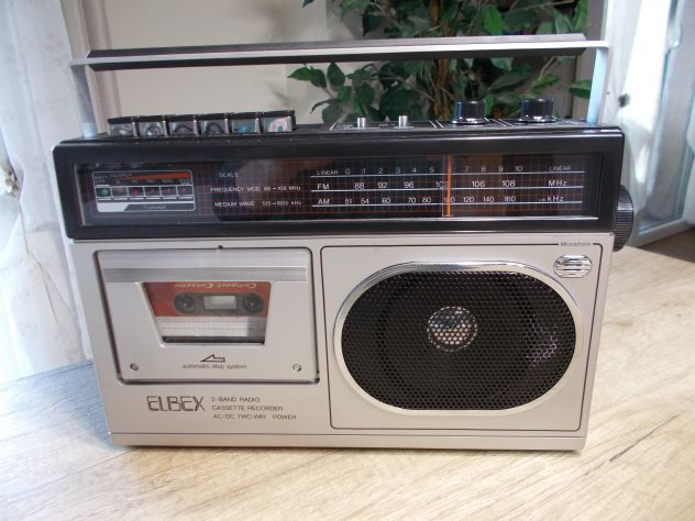 Radio/Cassette recorder (Vintage)