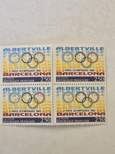 Filatelia Poste francesi 4 francobolli da 2.50 Franchi del 1992 per olimpiadi