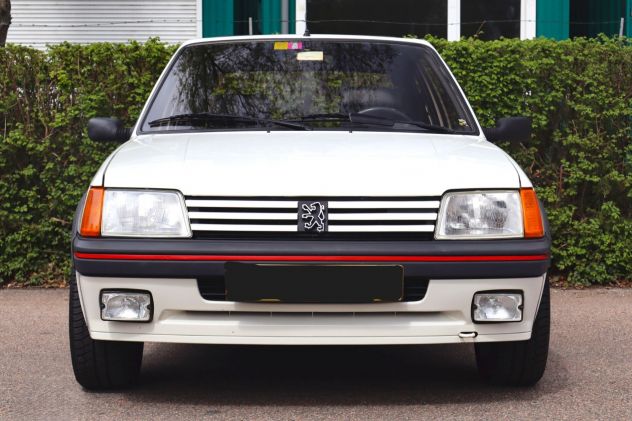 Peugeot 205 GTI 1.9 130 CV - Foto 3