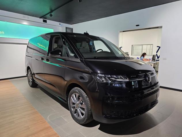 Volkswagen Multivan Multivan Lungo 2.0 tdi Life Mobility Pack 150cv dsg 7p.ti