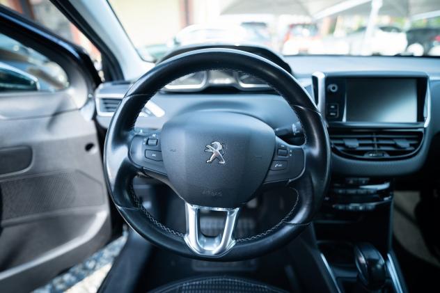 Peugeot 208 I 2015 5p 1.2 puretech Allure 82cv - Foto 8