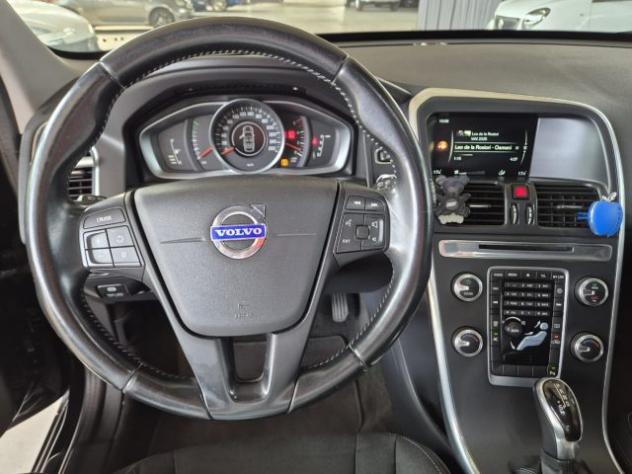 VOLVO XC60 D3 Geartronic R-design Momentum rif. 23980112 - Foto 9