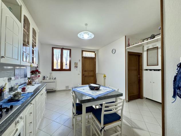 CASA INDIPENDENTE di 7 vani e di 229 mq (SCANDICCI - Via Lungo Vingone, Scandicci 50018) rif. 0695 - Foto 15
