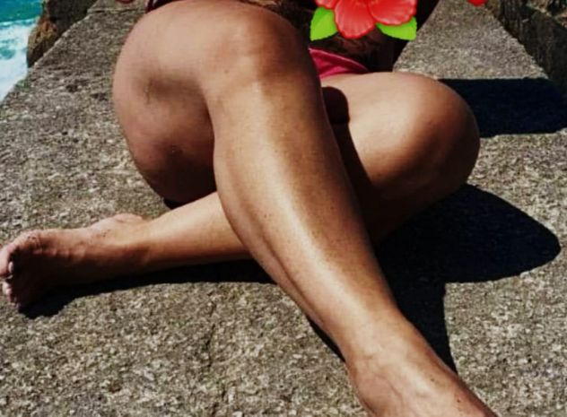Trattamenti massaggi olistici , naturisti, integrati Tel:3715642201