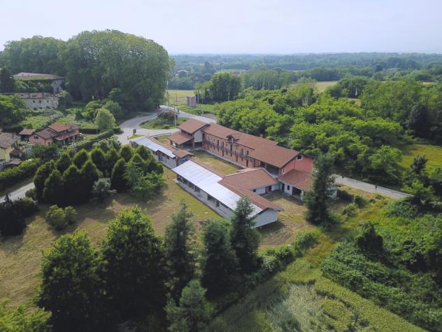 Casale in vendita a Agrate Conturbia