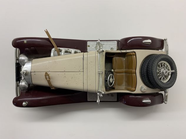 Bburago Mercedes Benz SSK 1928 1:18 - Foto 4