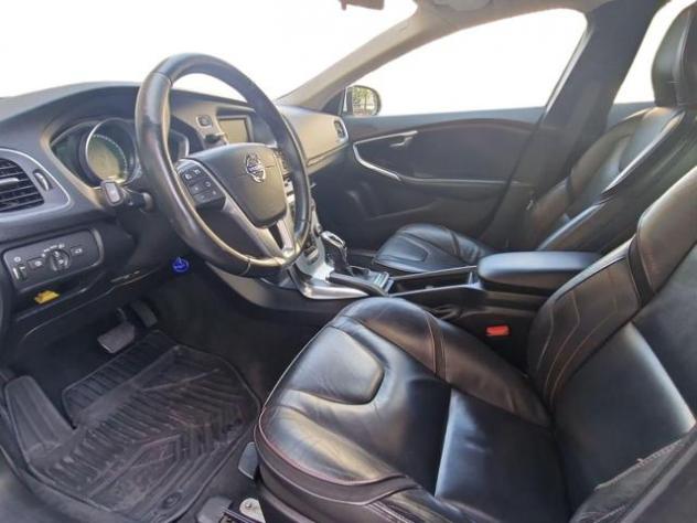 VOLVO V40 Cross Country D2 Kinetic rif. 23962538 - Foto 9