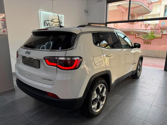 Jeep Compass 1.6 Multijet II 2WD Limited - Foto 8