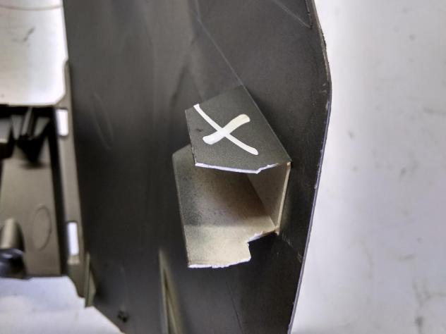 YAMAHA X-MAX 250 CARENA SCUDO ANTERIORE - 4 ATTACCHI ROTTI 2007 2009 SG162 - Foto 9