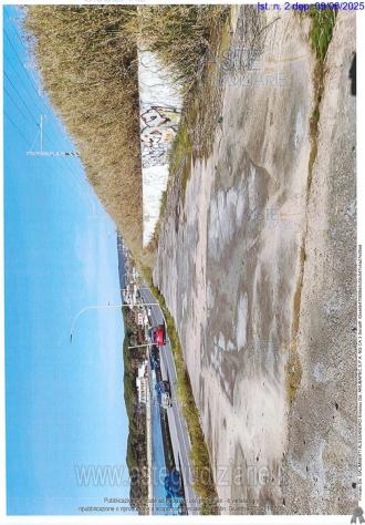 IMMOBILI-ALTRA CATEGORIA-via Aurelia Km 58.00 - Foto 2