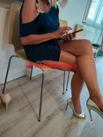 Bella casalinga, milf porcellina x farti urlare di piacere... e ricordati che si vive una volta Tel:3511930035
