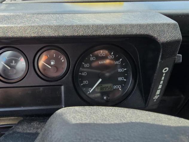 LAND ROVER Defender 110 2.4 TD4 Station Wagon rif. 23724099 - Foto 9