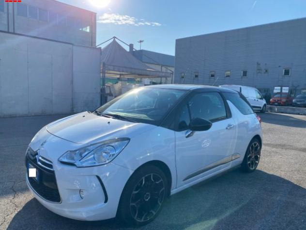 DS AUTOMOBILES DS 3 PureTech 82 Chic rif. 23722861 - Foto 2