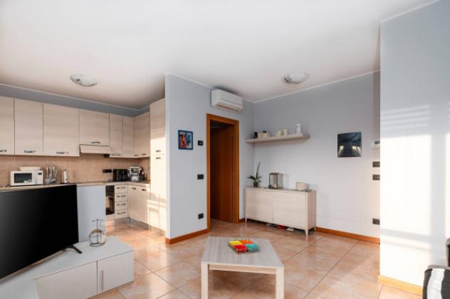Appartamento di 70 m² con 2 locali e box auto in vendita a Milano - Foto 3