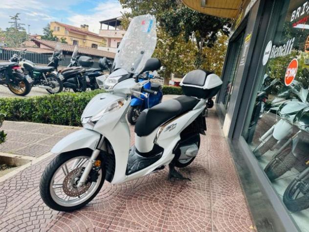 HONDA SH 300 i PASSAGGIO E TAGLIANDO INCLUSO rif. 23804005 - Foto 5