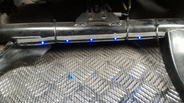 Strisce Led E Lampada blu auto funzionanti!!! - Foto 2