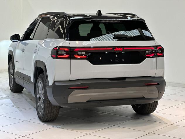 Jeep Compass e-Hybrid 1.2 Turbo MHEV 106kW First Edition DCT - Foto 4