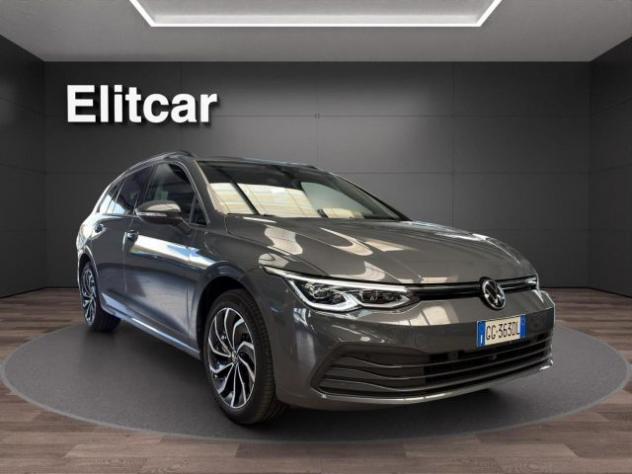 VOLKSWAGEN Golf Variant 1.0 eTSI EVO DSG Life rif. 23801875 - Foto 3