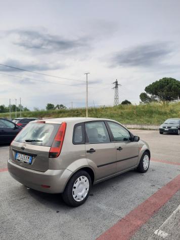 Ford Fiesta 1.2 16V 5p. Ambiente OK NEOPATENTATI - Foto 8