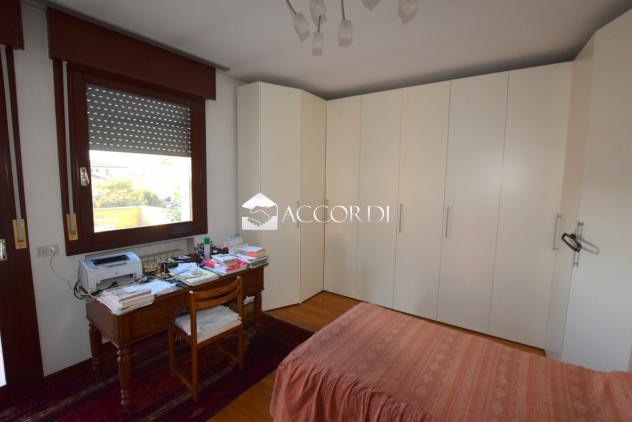 BIFAMILIARE di 8 vani e di 270 mq (PADOVA) rif. ZI132A - Foto 15