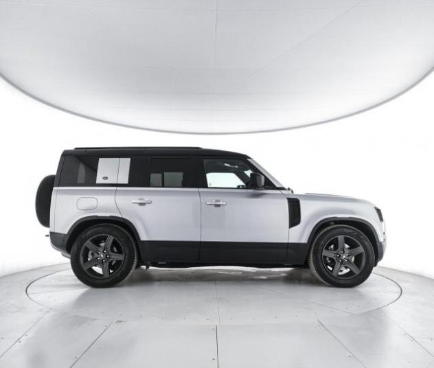 LAND ROVER Defender 110 3.0d i6 mhev SE awd 200cv auto - AUTOCARRO N1 rif. 23228712 - Foto 6
