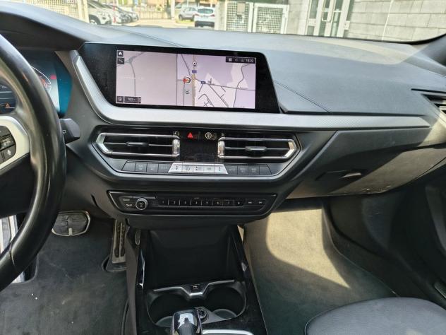 BMW Serie 1 118 Msport 1.5 136 CV AT NEOPATENTATI - Foto 8