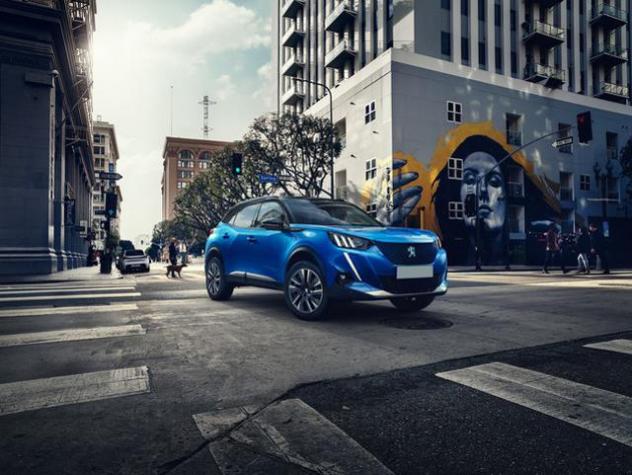 PEUGEOT 2008 BlueHDi 130 S&amp;S EAT8 Allure Pack 2023 rif. 23865976